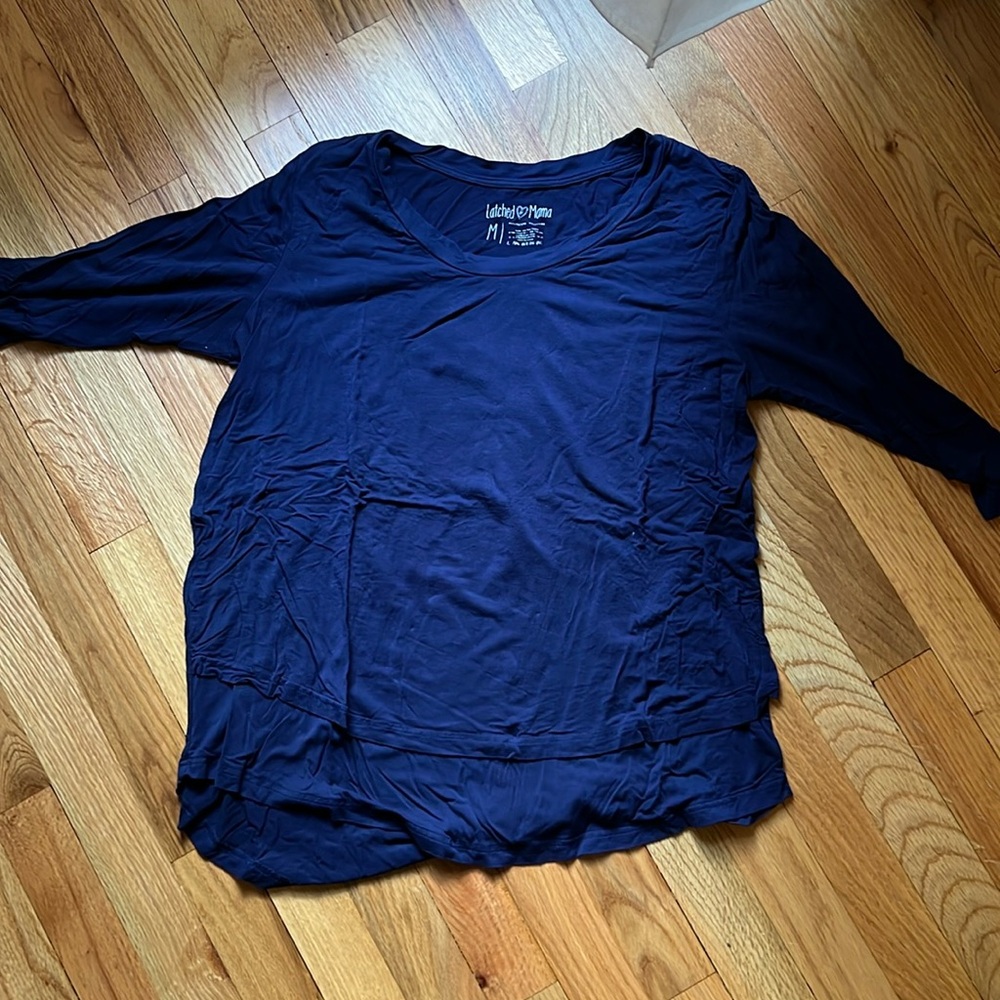 Latched Mama 3/4 sleeve navy blue shirt